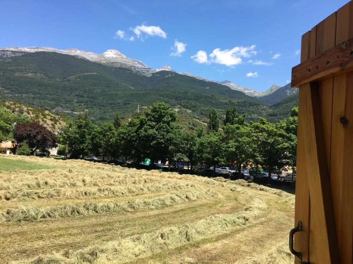 Villa Rosalia Villanúa Dış mekan fotoğraf